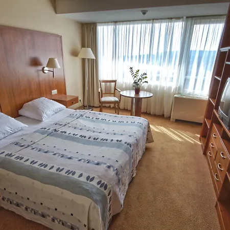 Hunguest Bal 4* Balatonalmadi