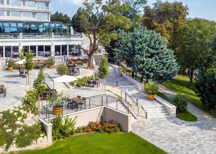 Hotel Hunguest Bál 4*