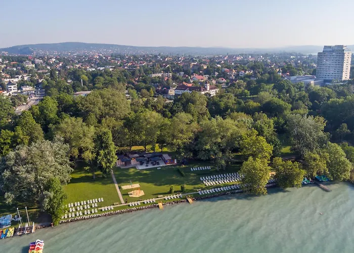 Hunguest Bál Balatonalmádi