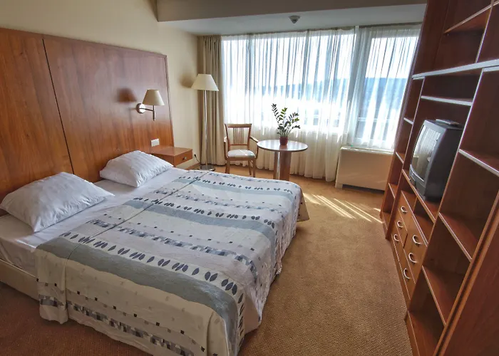 Hunguest Bal 4* Balatonalmadi