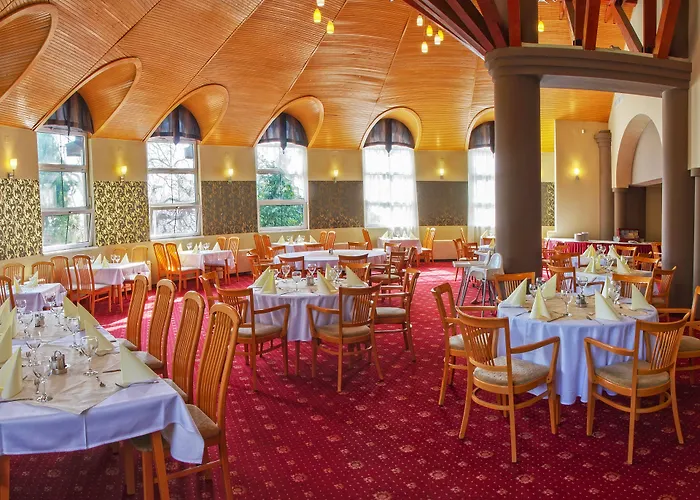 Hunguest Bal 4* Balatonalmadi