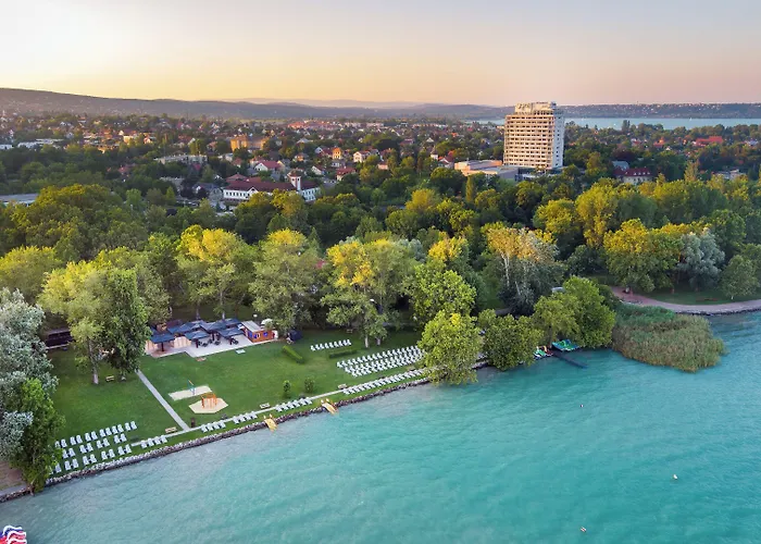 Szálloda Hunguest Bál 4*